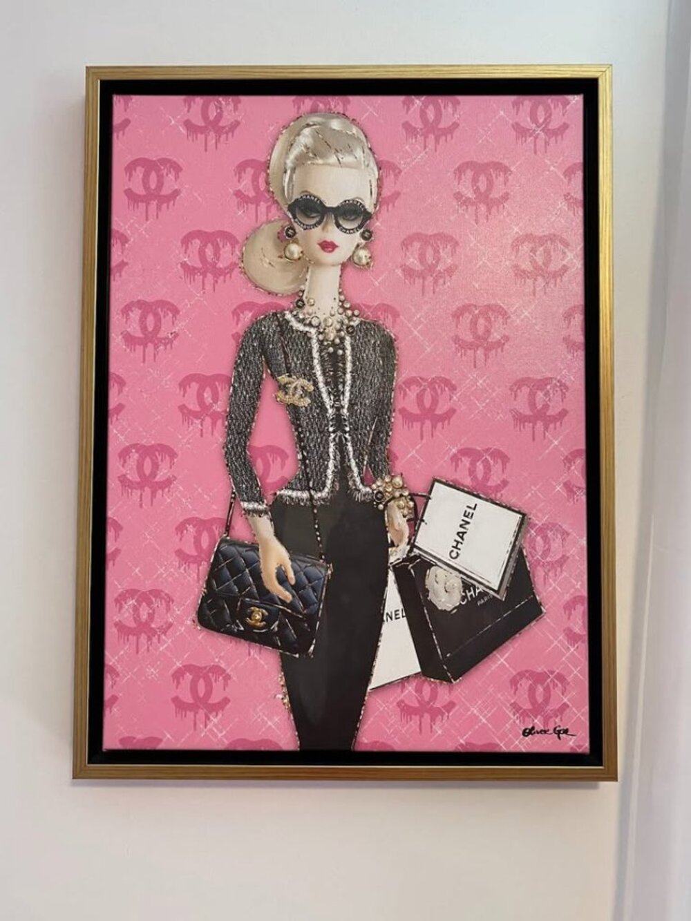 Oliver Gal "Yas Queen" Barbie Fashion Framed Artwork - Picture 2 of 8